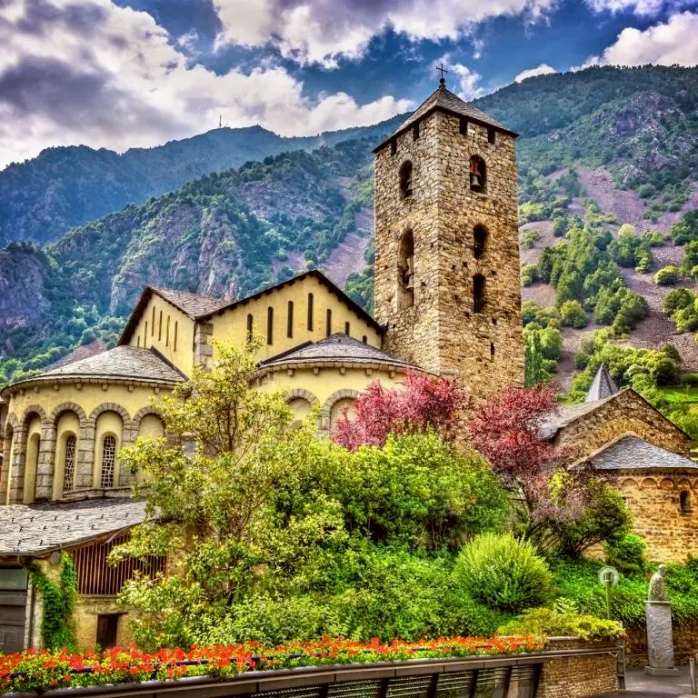 Titelbild für Rundreise Pyrenäen – Andorra – Costa Brava mit Barcelona